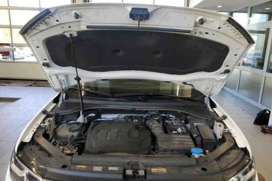 Продам Volkswagen Tiguan Allspace Life 4Motion 2022 года в Житомире