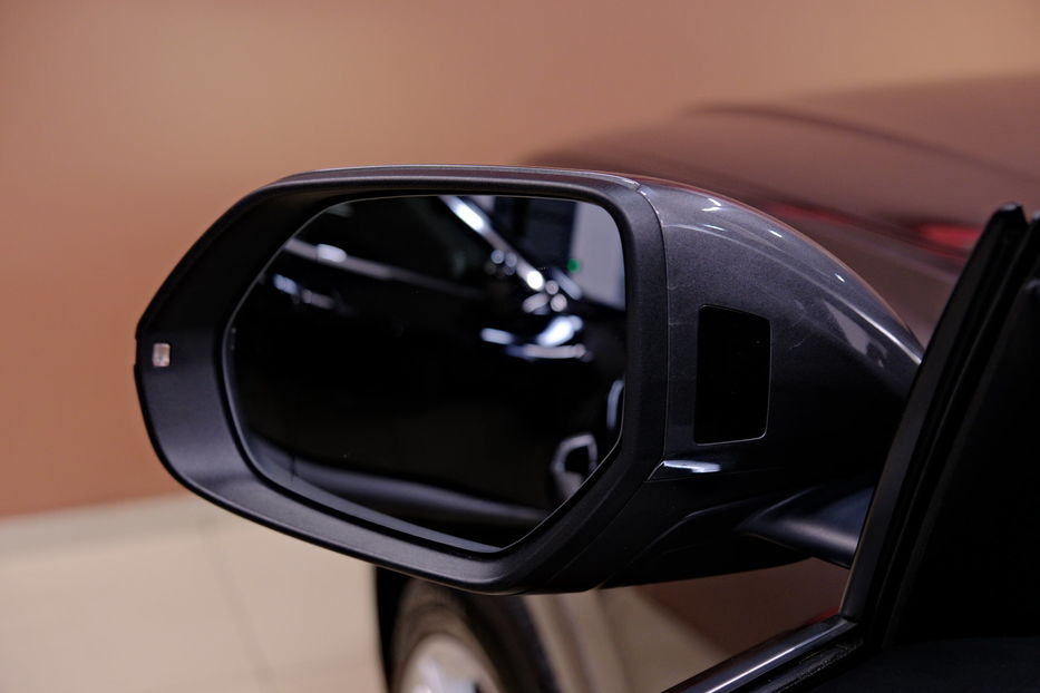 Продам Audi Q8 2019 года в Одессе