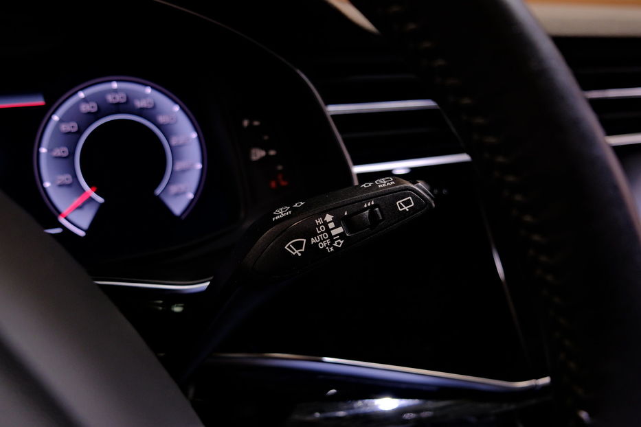 Продам Audi Q8 2019 года в Одессе