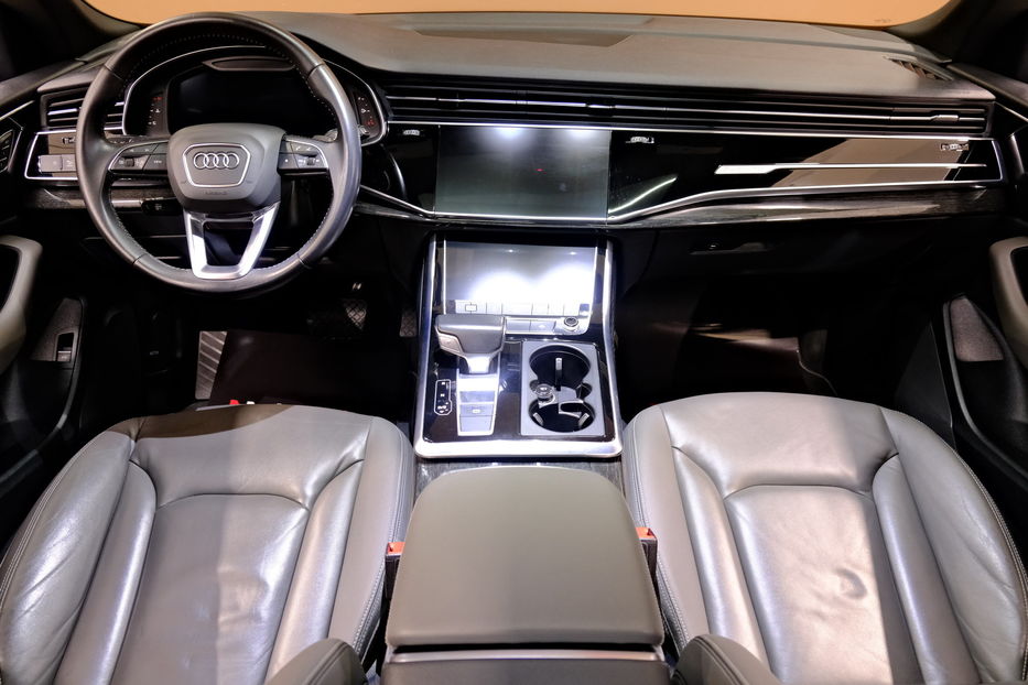 Продам Audi Q8 2019 года в Одессе