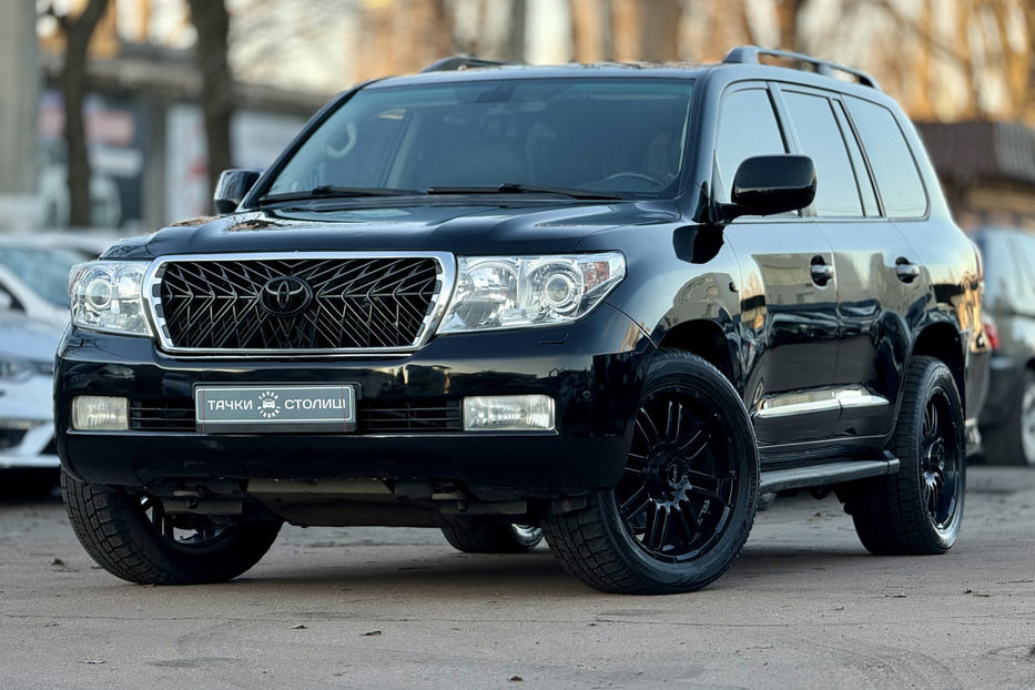 Продам Toyota Land Cruiser 200 4.5 TD 4WD AT (235 л.с.) 2010 года в Киеве