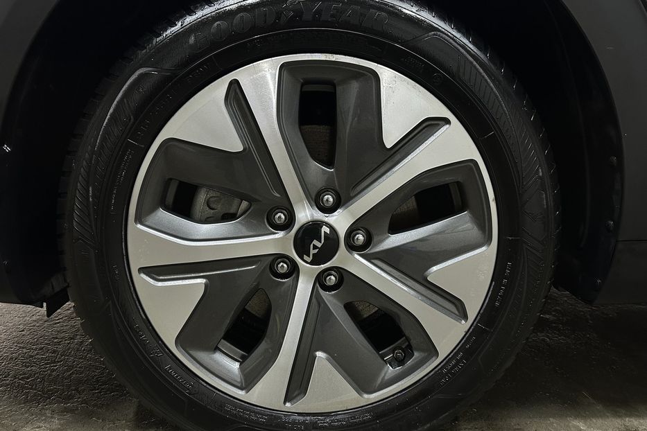 Продам Kia Niro 64кВт.Підігрів керма/сидінь 2022 года в Львове