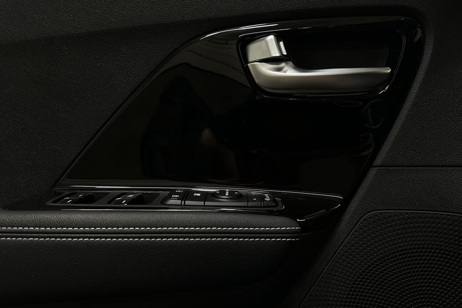 Продам Kia Niro 64кВт.Підігрів керма/сидінь 2022 года в Львове