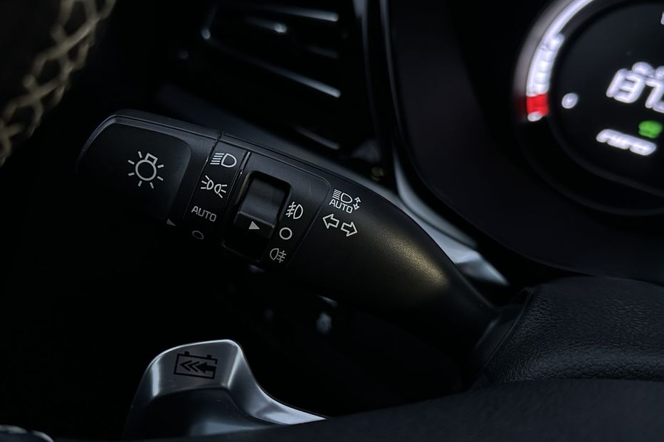 Продам Kia Niro 64кВт.Підігрів керма/сидінь 2022 года в Львове