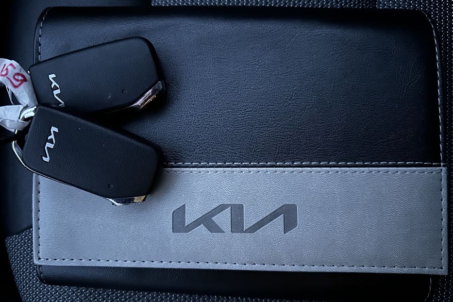 Продам Kia Niro 64кВт.Підігрів керма/сидінь 2022 года в Львове