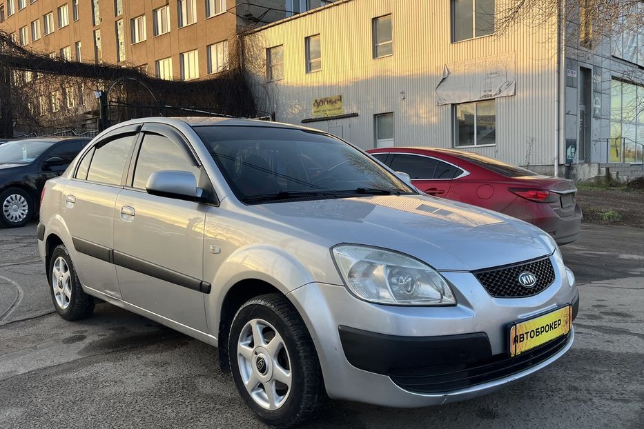 Продам Kia Rio Автомат 2006 года в Николаеве