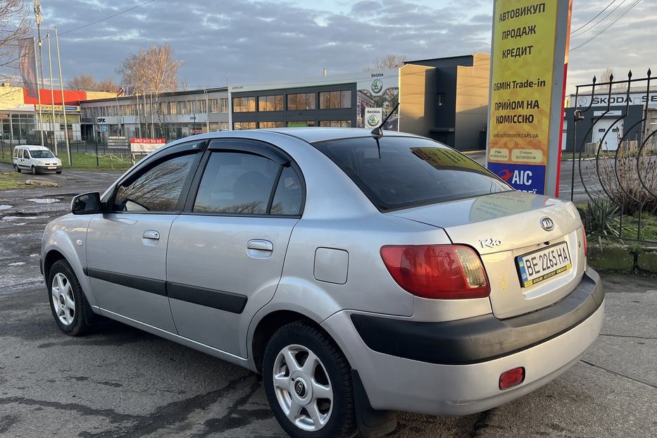 Продам Kia Rio Автомат 2006 года в Николаеве