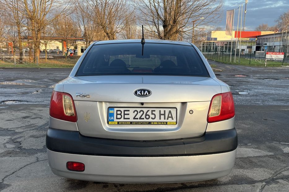 Продам Kia Rio Автомат 2006 года в Николаеве