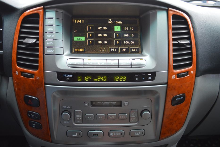 Продам Toyota Land Cruiser 100 2002 года в Одессе