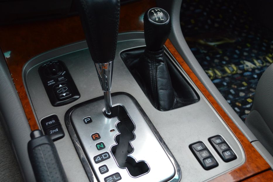 Продам Toyota Land Cruiser 100 2002 года в Одессе