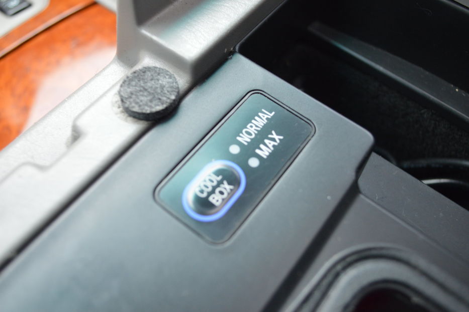 Продам Toyota Land Cruiser 100 2002 года в Одессе