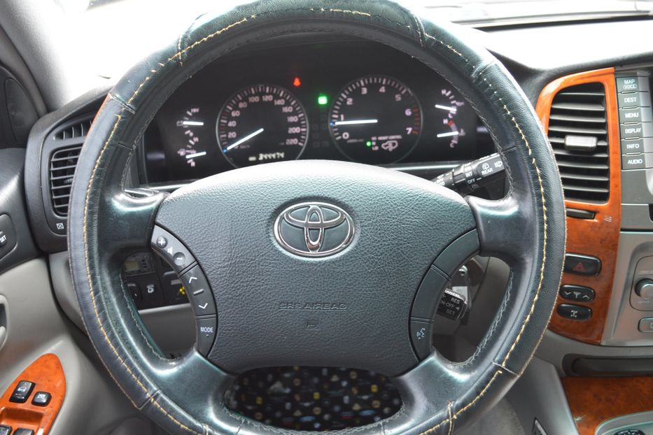 Продам Toyota Land Cruiser 100 2002 года в Одессе