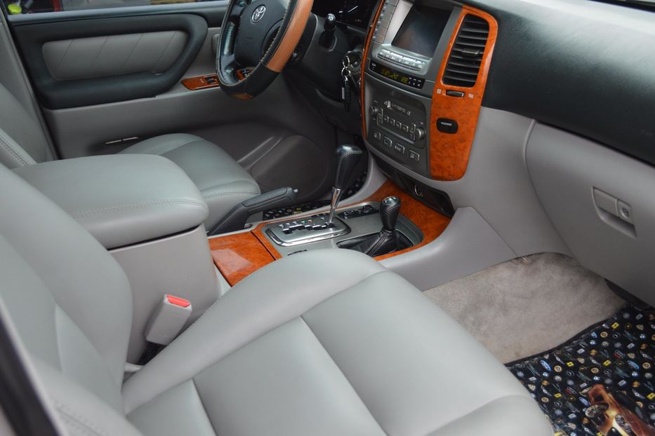 Продам Toyota Land Cruiser 100 2002 года в Одессе