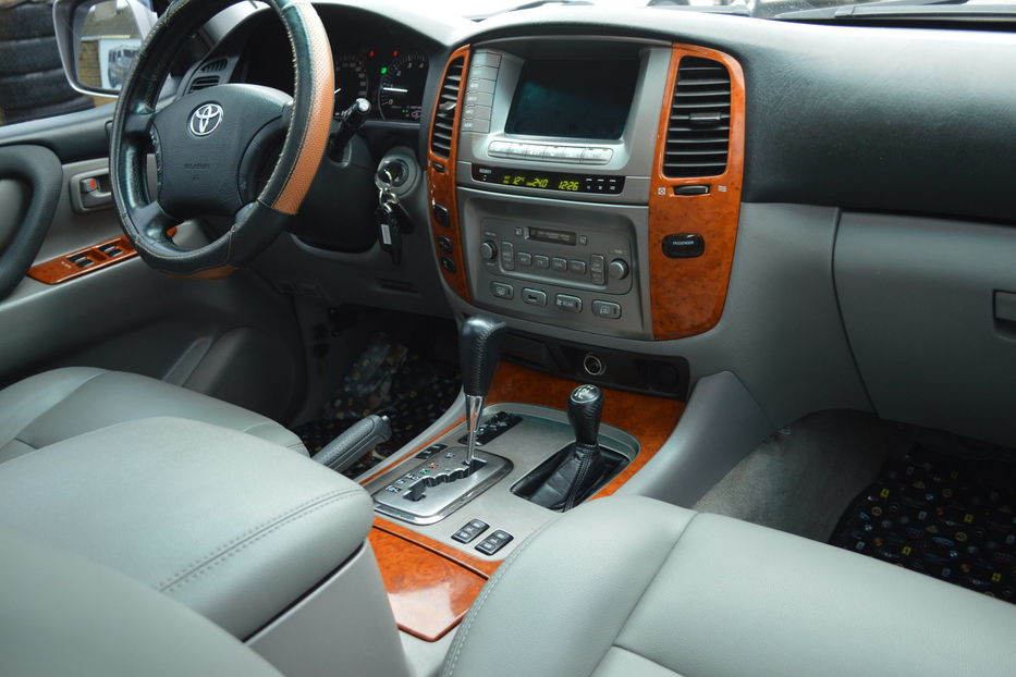 Продам Toyota Land Cruiser 100 2002 года в Одессе