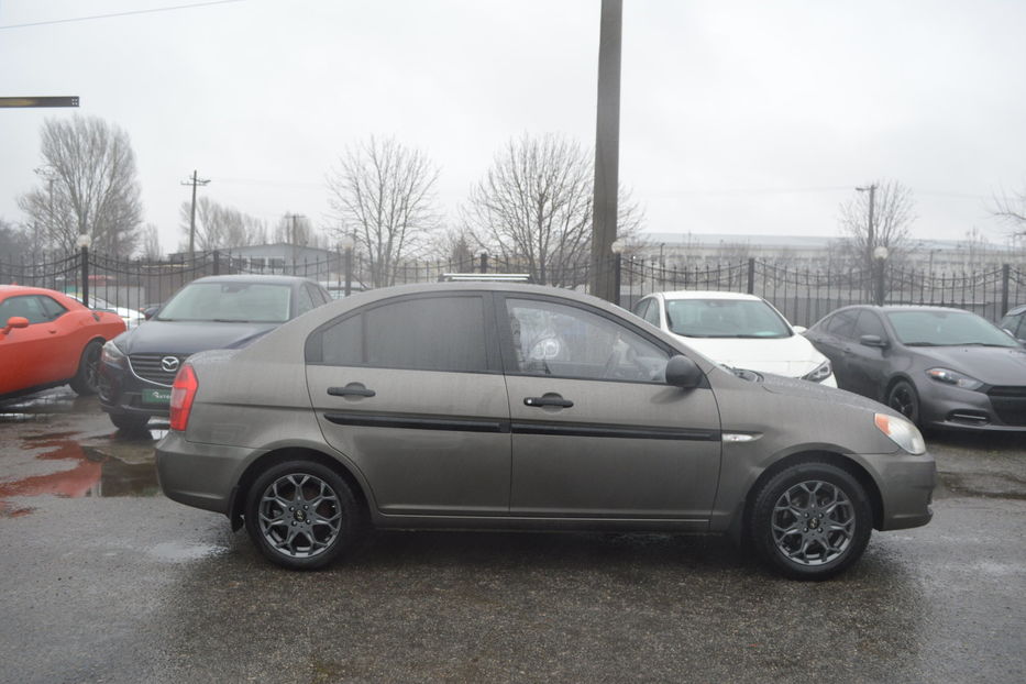 Продам Hyundai Accent  Official 2010 года в Одессе