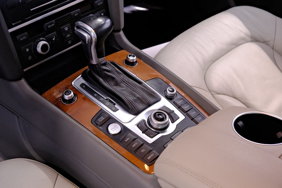 Продам Audi Q7 Quattro 2015 года в Одессе