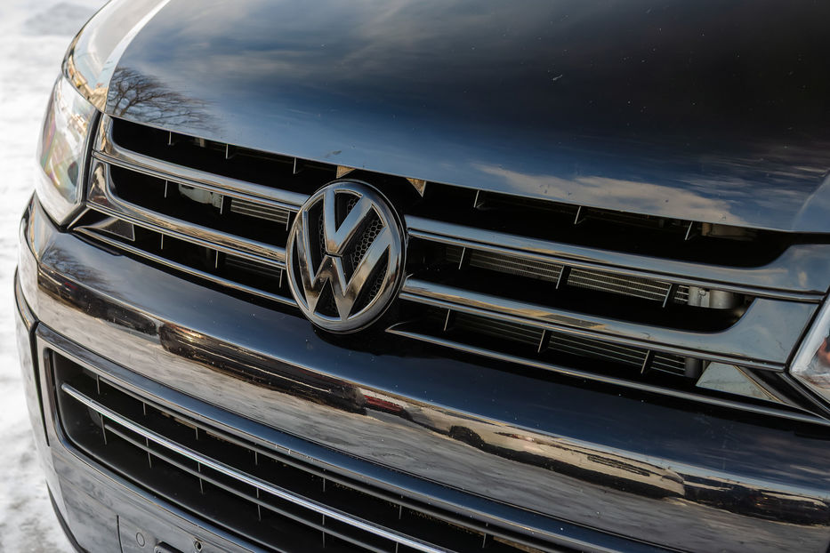 Продам Volkswagen Multivan 2.0TDi 4Motion 2011 года в Киеве