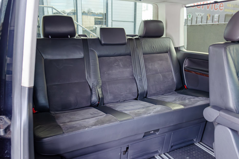 Продам Volkswagen Multivan 2.0TDi 4Motion 2011 года в Киеве