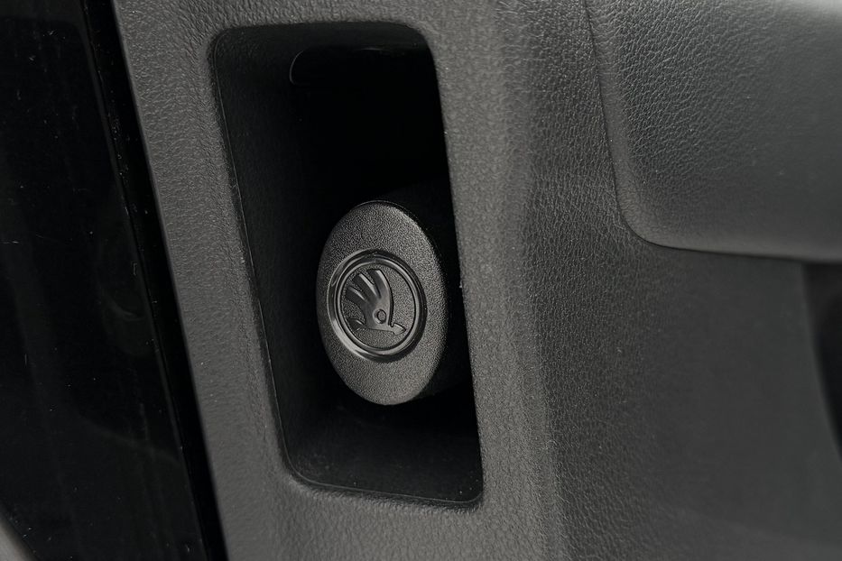 Продам Skoda Octavia А8 2.0 TDI 150к.с АТ FULL LED 2022 года в Львове