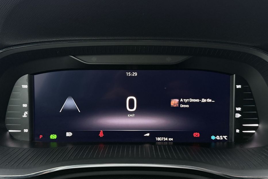 Продам Skoda Octavia А8 2.0 TDI 150к.с АТ FULL LED 2022 года в Львове