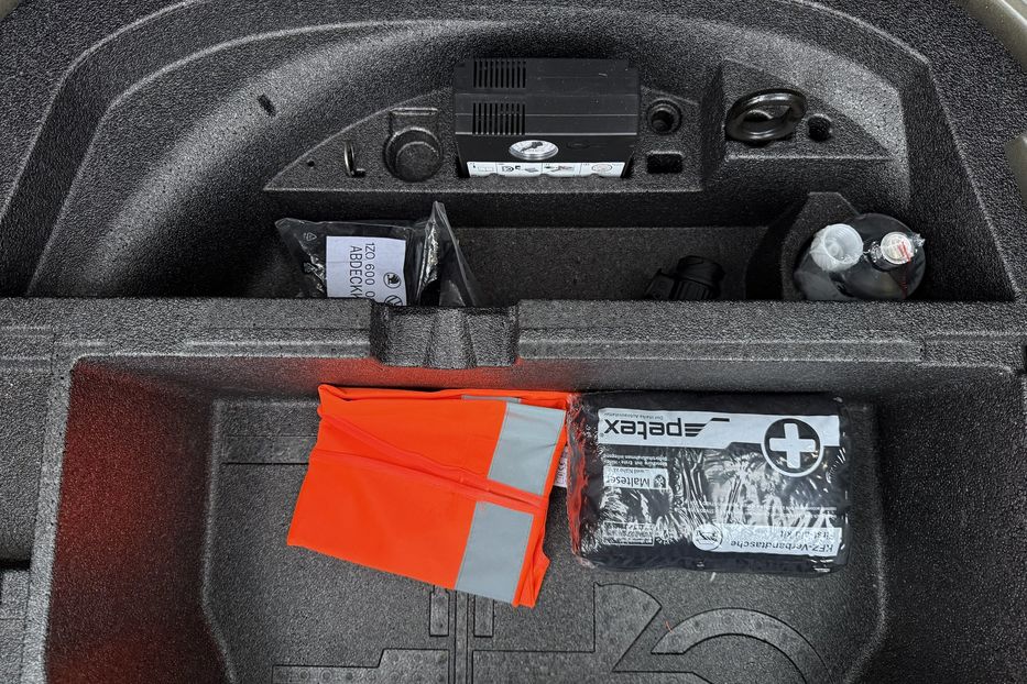 Продам Skoda Octavia А8 2.0 TDI 150к.с АТ FULL LED 2022 года в Львове