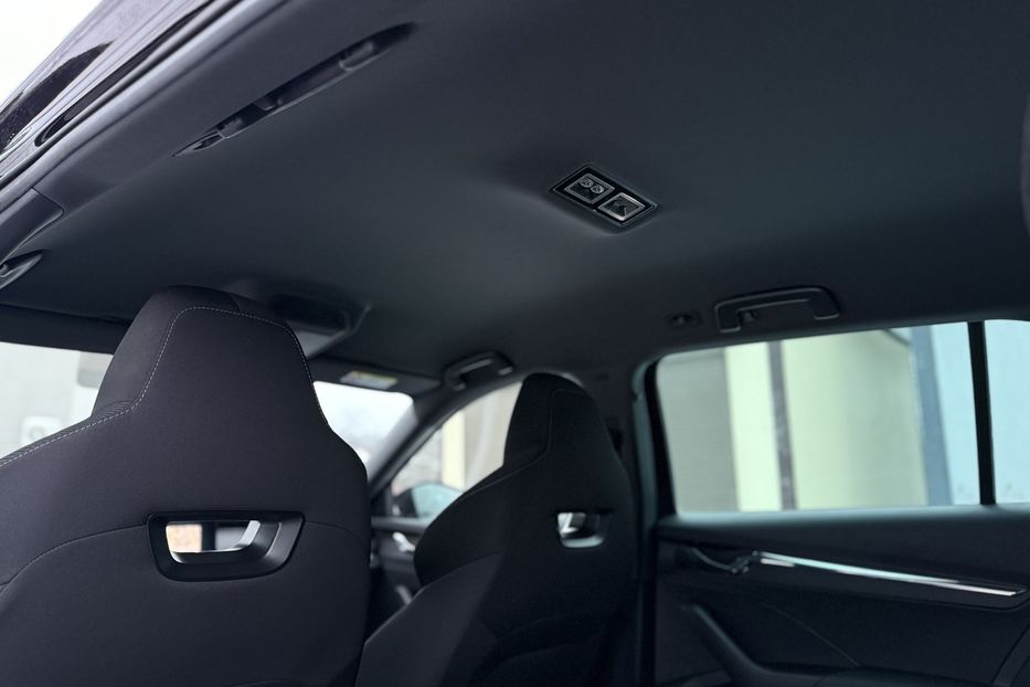 Продам Skoda Octavia А8 2.0 TDI 150к.с АТ FULL LED 2022 года в Львове