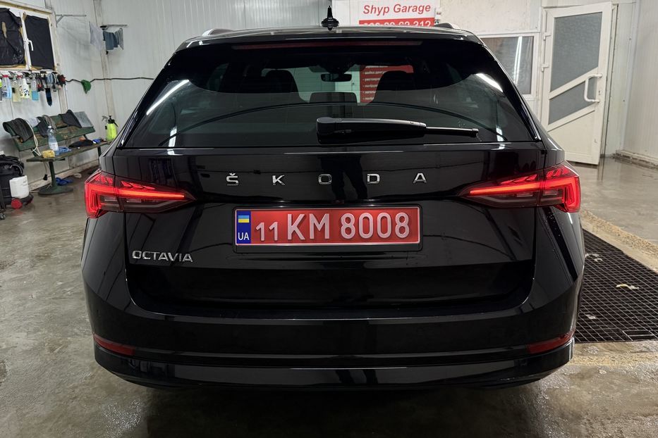Продам Skoda Octavia А8 2.0 TDI 150к.с АТ FULL LED 2022 года в Львове