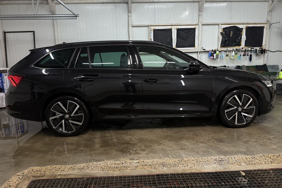 Продам Skoda Octavia А8 2.0 TDI 150к.с АТ FULL LED 2022 года в Львове