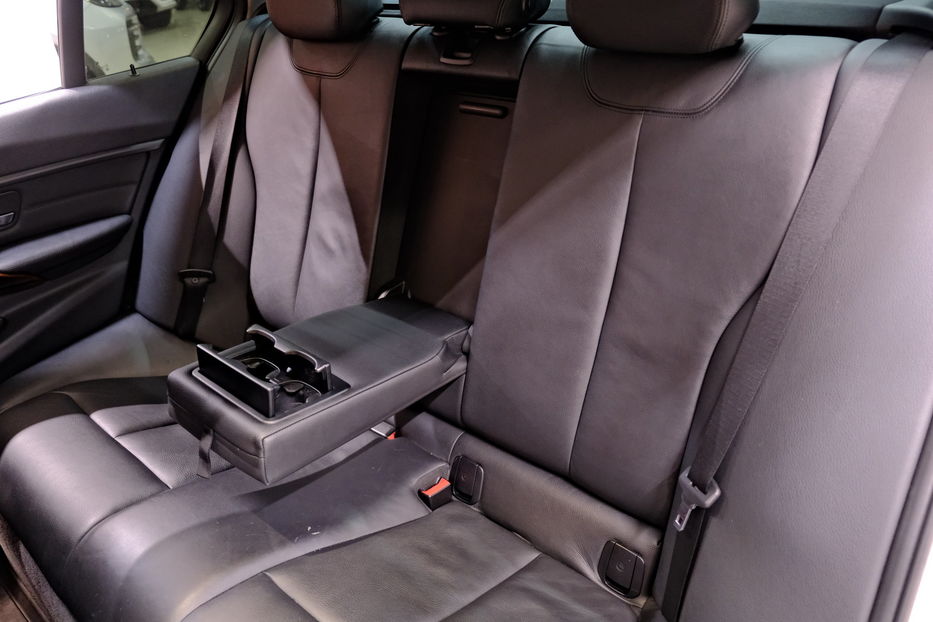 Продам BMW 328 2014 года в Одессе