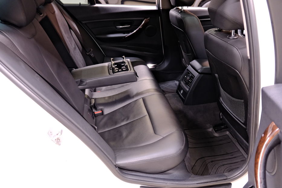 Продам BMW 328 2014 года в Одессе