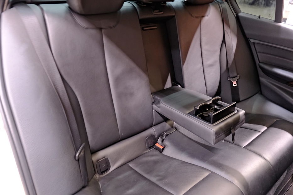 Продам BMW 328 2014 года в Одессе