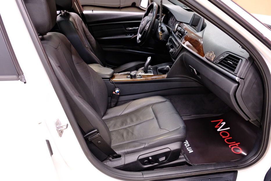 Продам BMW 328 2014 года в Одессе