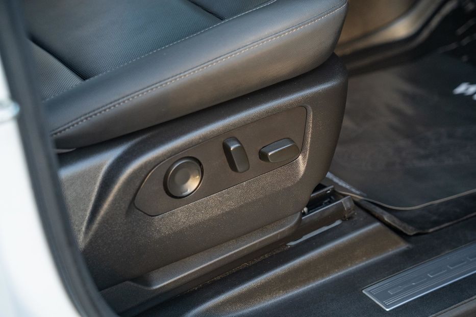 Продам Aston Martin DB7 2026 года в Черновцах