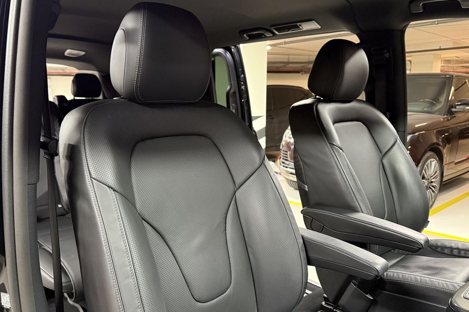 Продам Mercedes-Benz V-Class V 300d 2025 года в Киеве