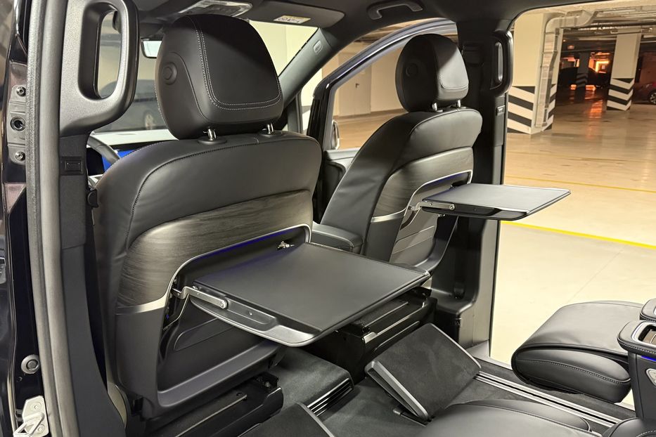 Продам Mercedes-Benz V-Class V 300d 2025 года в Киеве