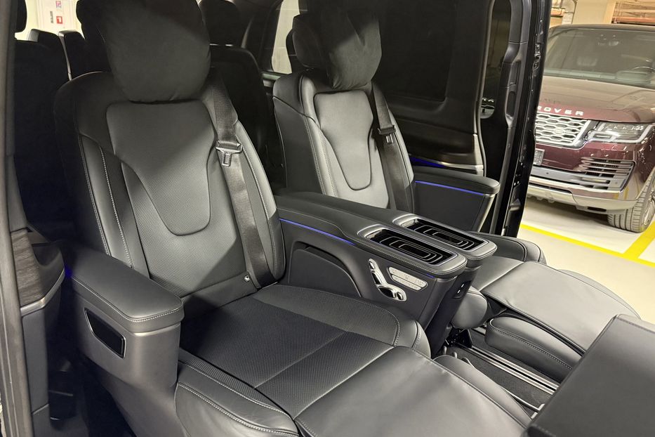 Продам Mercedes-Benz V-Class V 300d 2025 года в Киеве