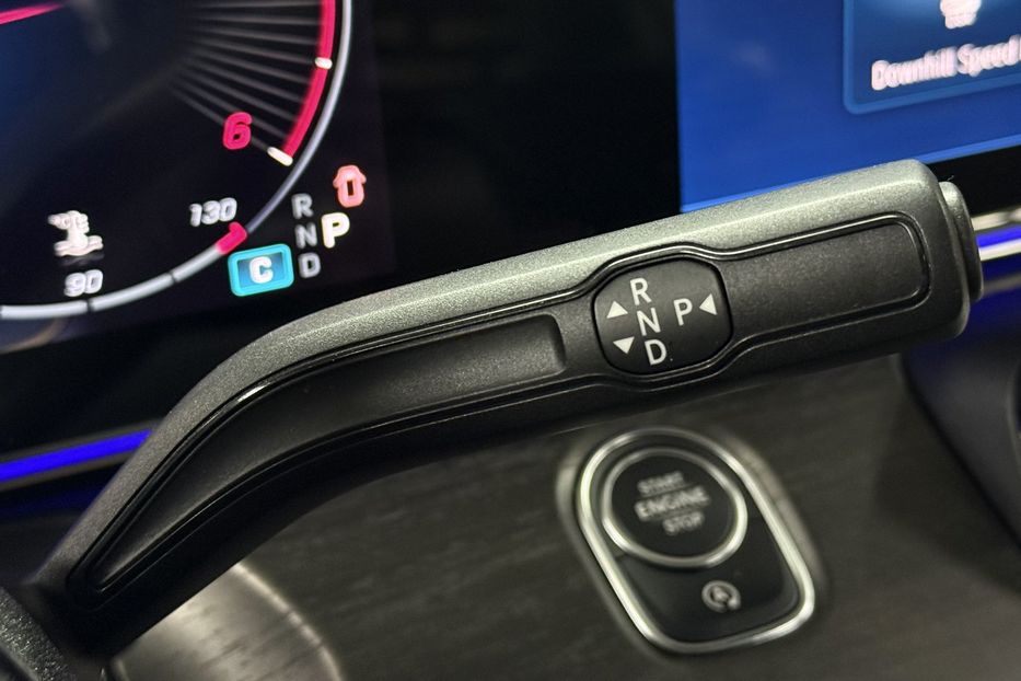 Продам Mercedes-Benz V-Class V 300d 2025 года в Киеве