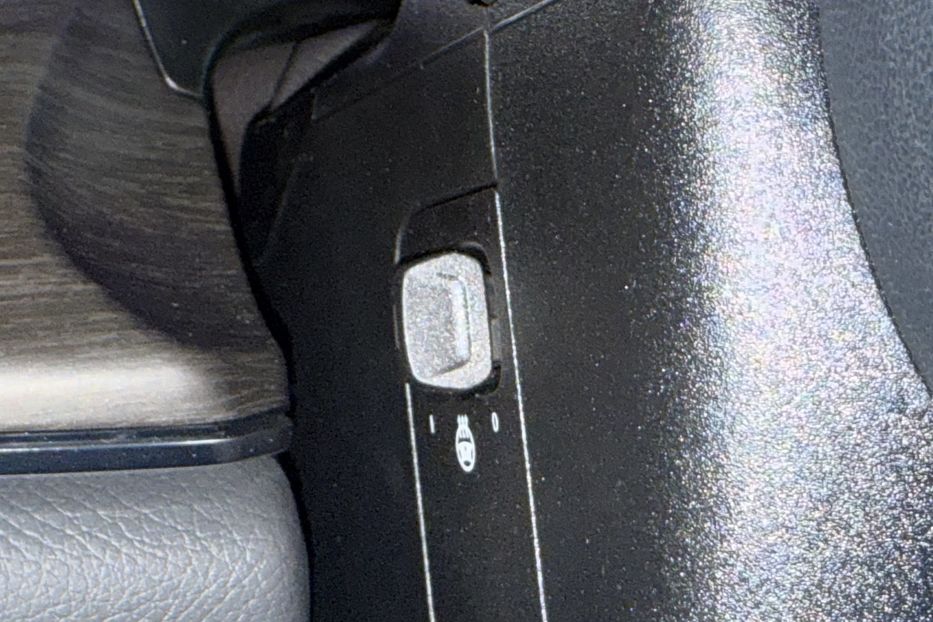 Продам Mercedes-Benz V-Class V 300d 2025 года в Киеве