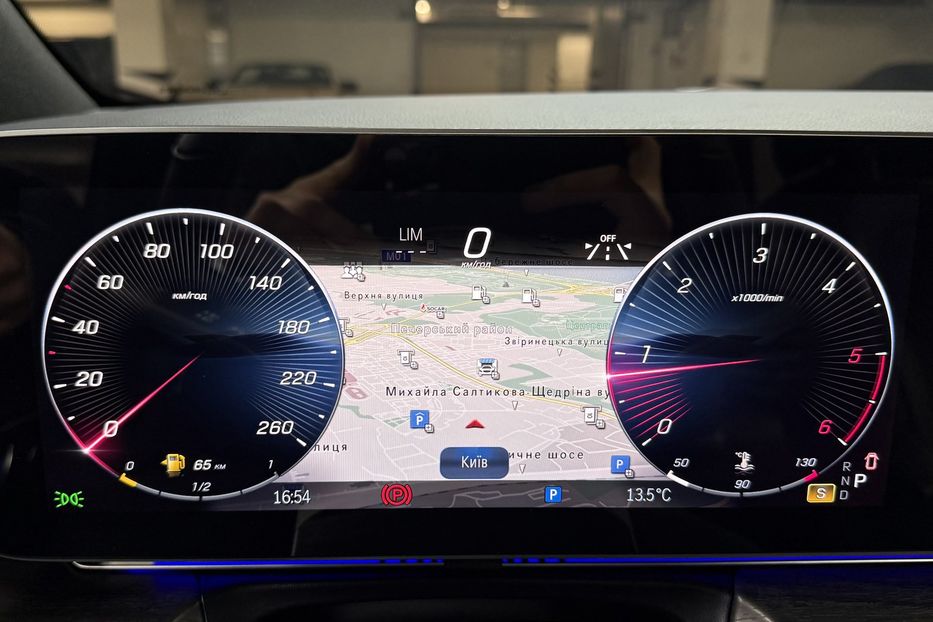 Продам Mercedes-Benz V-Class V 300d 2025 года в Киеве