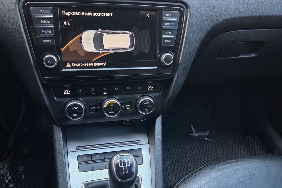 Продам Skoda Octavia A7 2015 года в Львове