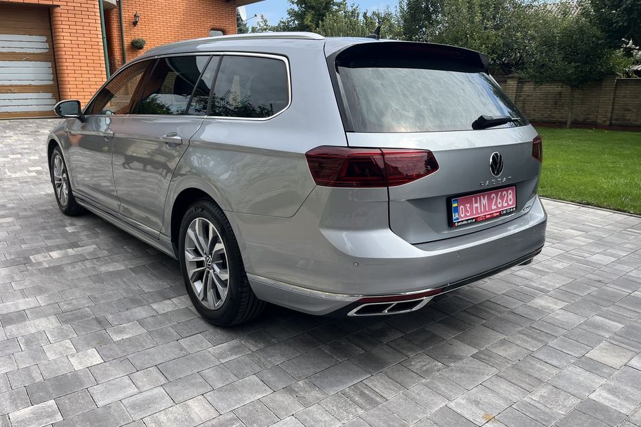 Продам Volkswagen Passat B8 R-Line 4*4 200к.с  2021 года в Житомире