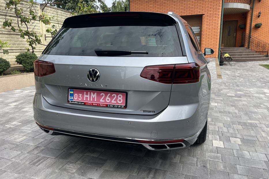 Продам Volkswagen Passat B8 R-Line 4*4 200к.с  2021 года в Житомире