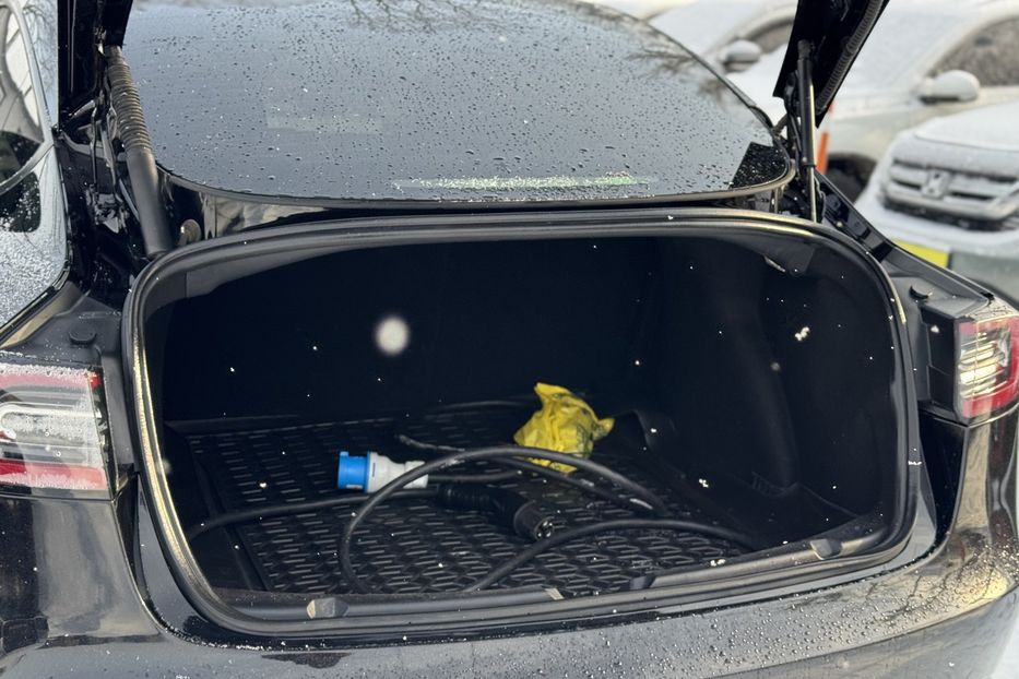 Продам Tesla Model 3 4х4 82 kWh (COMIS) 2022 года в г. Умань, Черкасская область