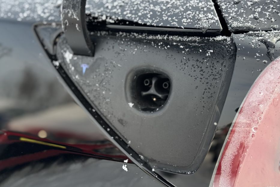 Продам Tesla Model 3 4х4 82 kWh (COMIS) 2022 года в г. Умань, Черкасская область