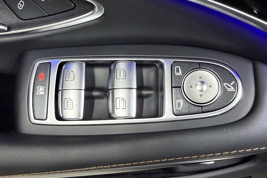 Продам Mercedes-Benz S-Class S 63 AMG 2017 года в Киеве