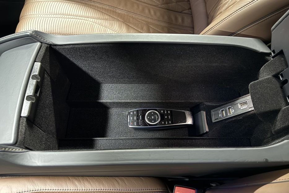 Продам Mercedes-Benz S-Class S 63 AMG 2017 года в Киеве