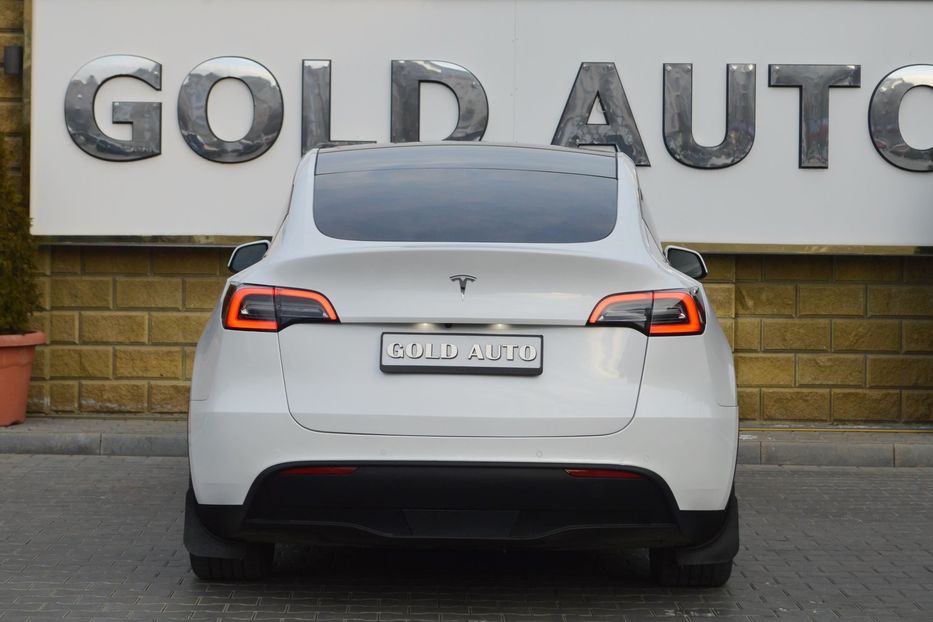 Продам Tesla Model Y 2022 года в Одессе