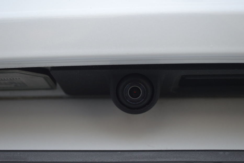 Продам Tesla Model Y 2022 года в Одессе