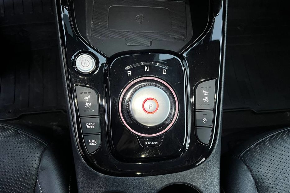 Продам Kia Soul Kia Soul EV 2023 18 тис.км 67k 2023 года в Львове