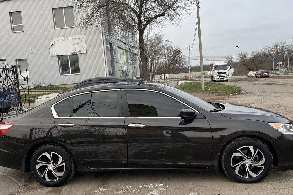 Продам Honda Accord LX 2017 года в Николаеве